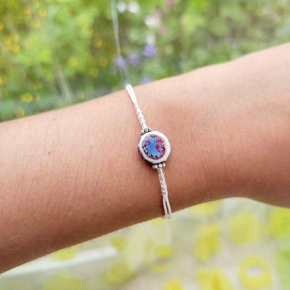 Handmade Dainty White Adjustable Bead Bracelet - Picture 3 of 7